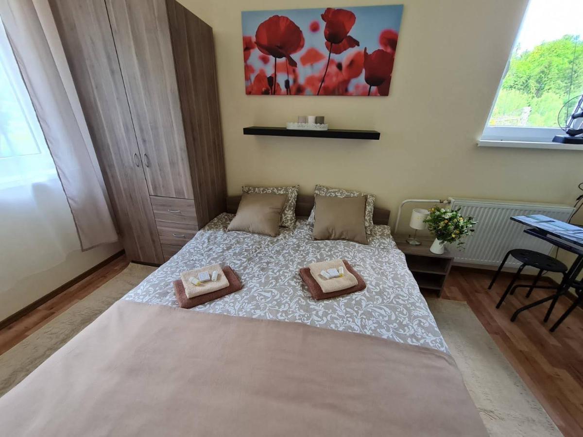 Villa Paradajs - Ubytovanie Pri Jazere Banská Štiavnica エクステリア 写真
