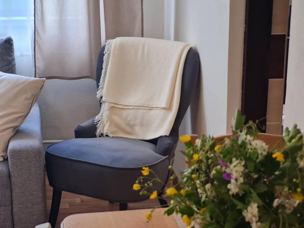 Villa Paradajs - Ubytovanie Pri Jazere Banská Štiavnica エクステリア 写真