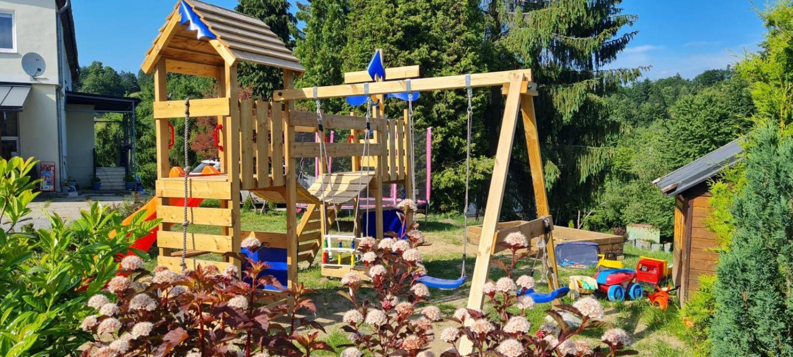 Villa Paradajs - Ubytovanie Pri Jazere Banská Štiavnica エクステリア 写真