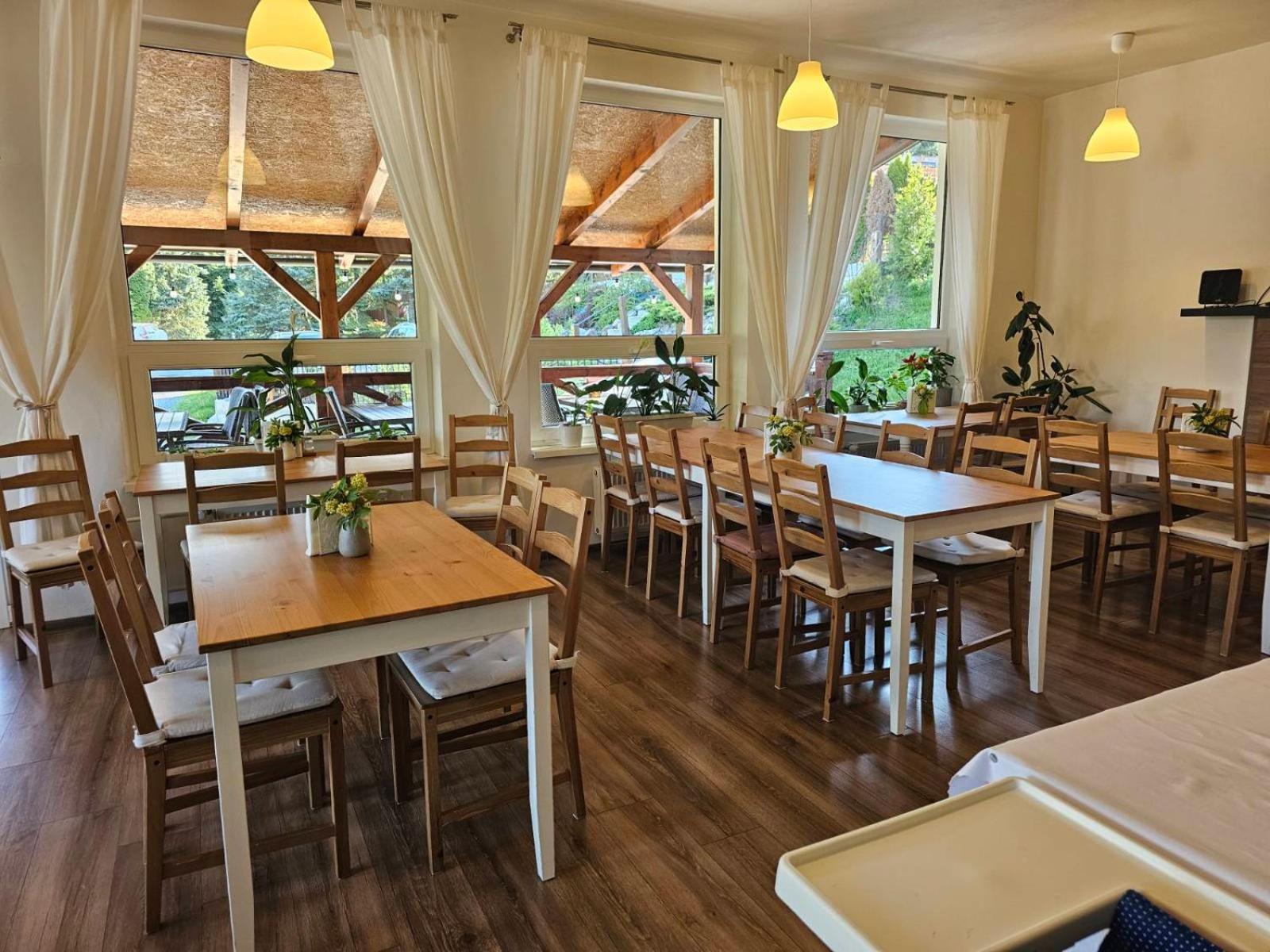 Villa Paradajs - Ubytovanie Pri Jazere Banská Štiavnica エクステリア 写真