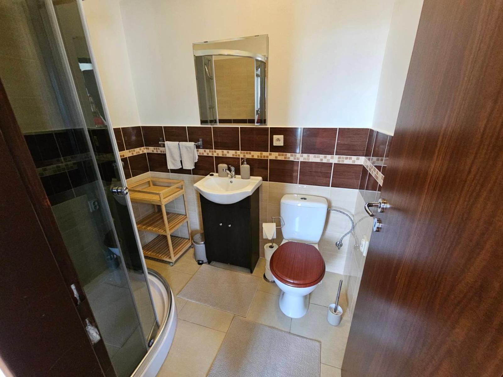 Villa Paradajs - Ubytovanie Pri Jazere Banská Štiavnica エクステリア 写真